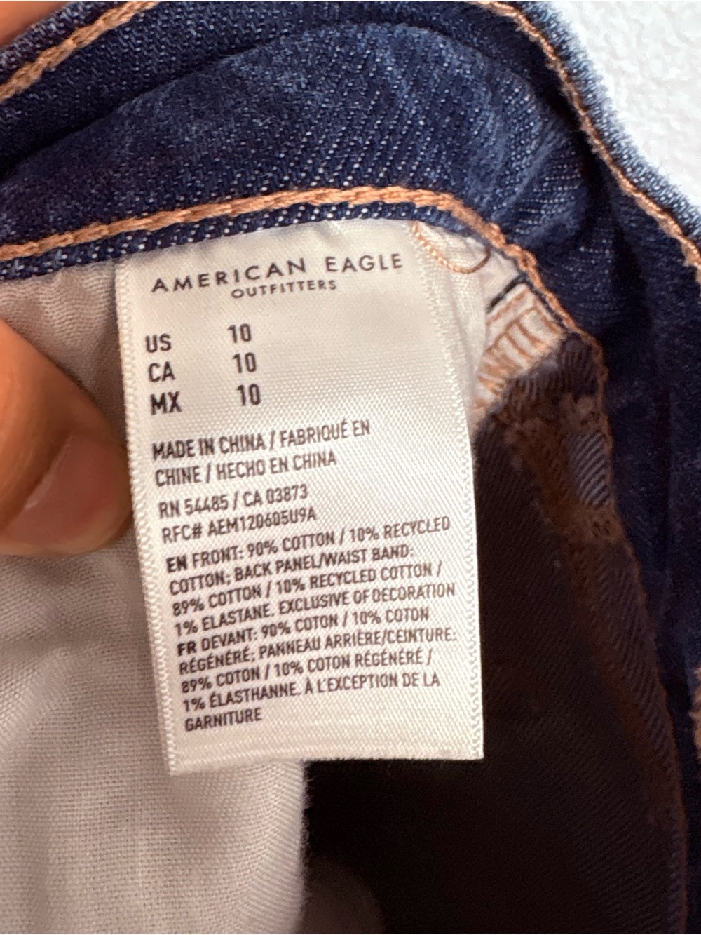 American Eagle Strigid Super High-Waisted Relaxed Denim Shorts Size 10 - Picture 4 of 9